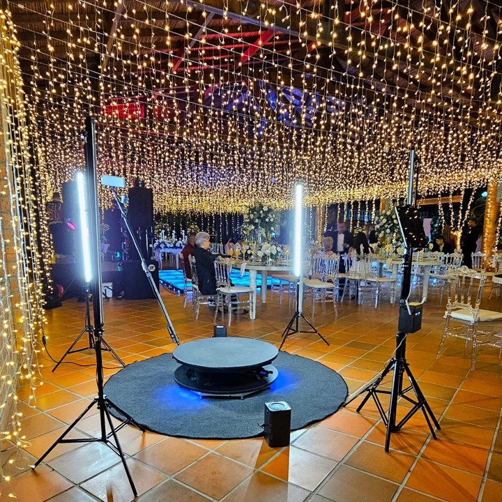 Plataforma 360 preparada para un evento